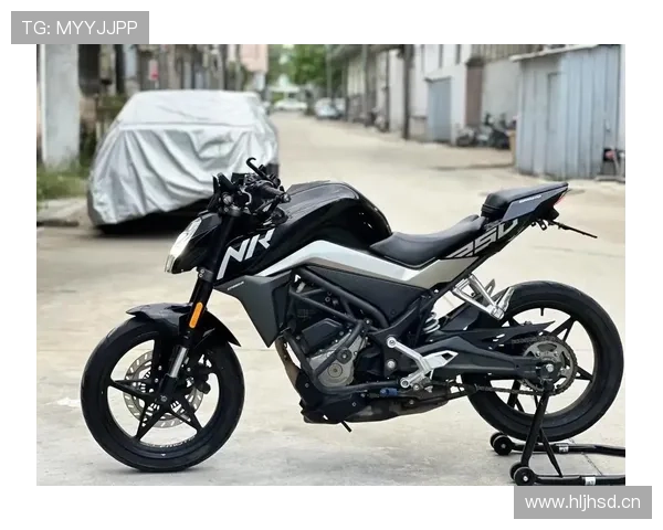 1.5万预算买街车：宗申250R和春风250NK谁更值得选？